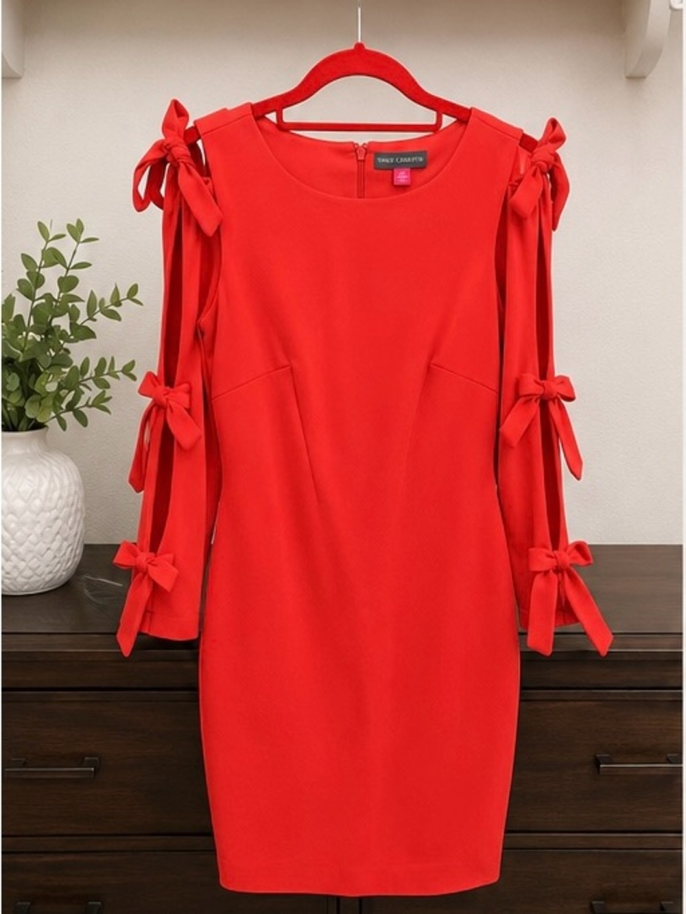 Vince Camuto Bow Dress – NWT (Dillard’s Exclusive) – Size XS